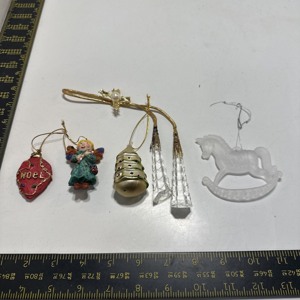5 christmas ornaments‎ lot